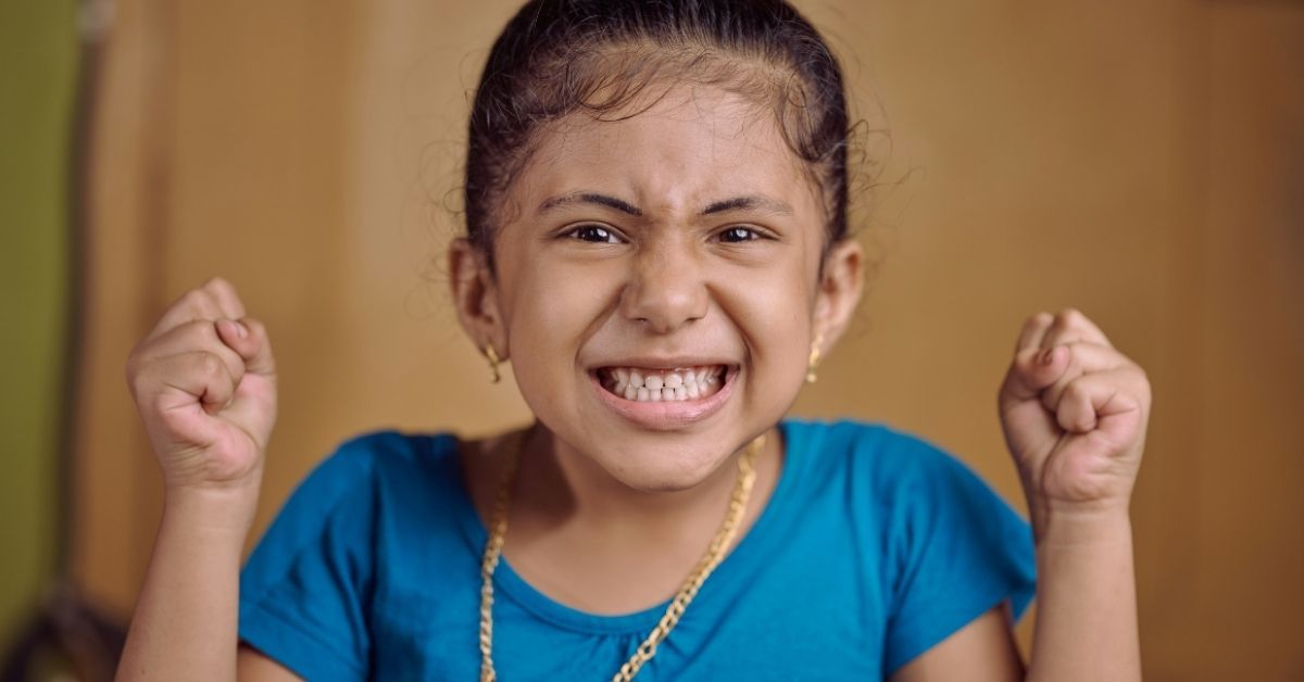 Bambina arrabbiata
